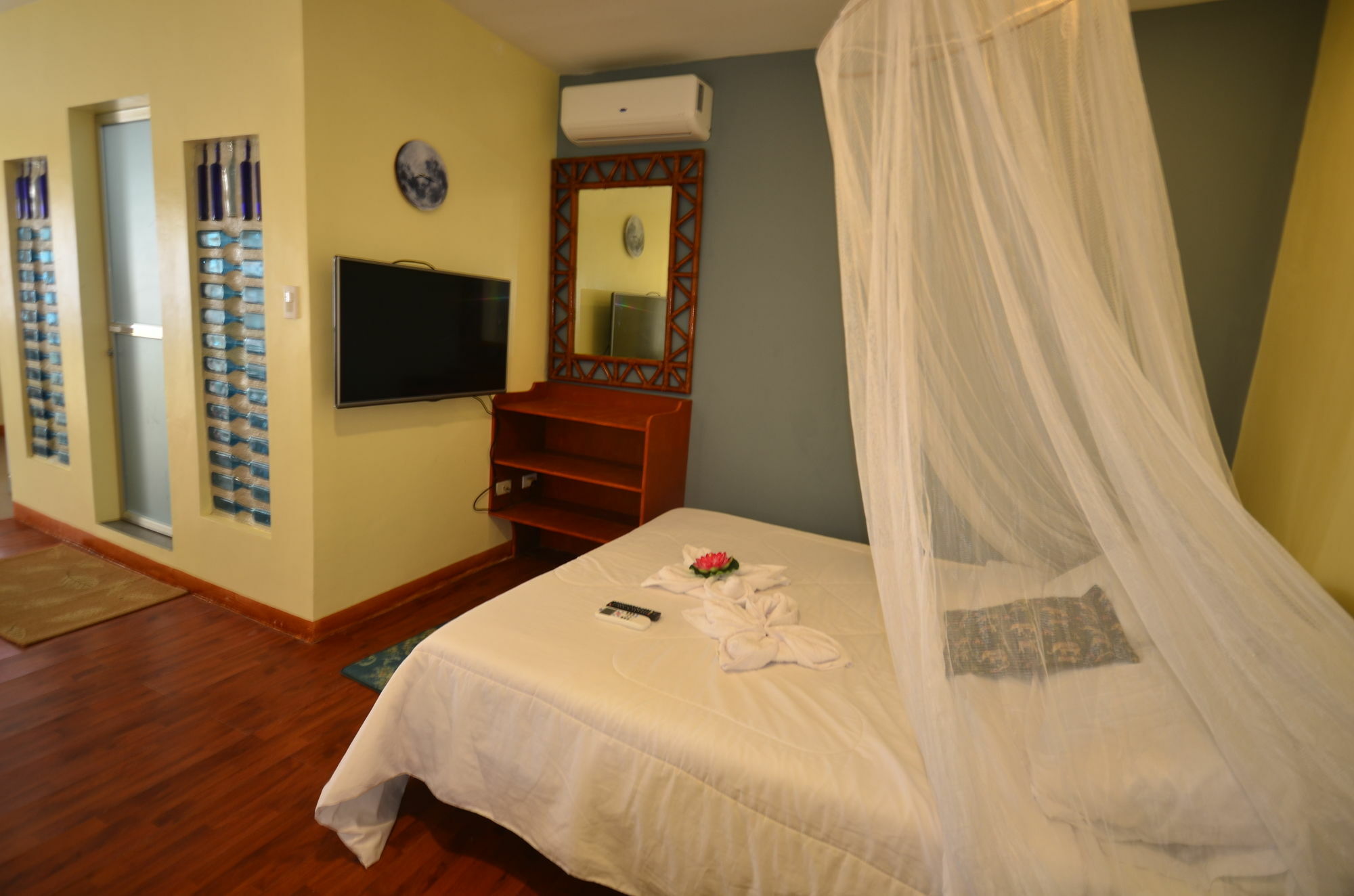 Niu Ohana East Bay Apartments Balabag  Екстер'єр фото