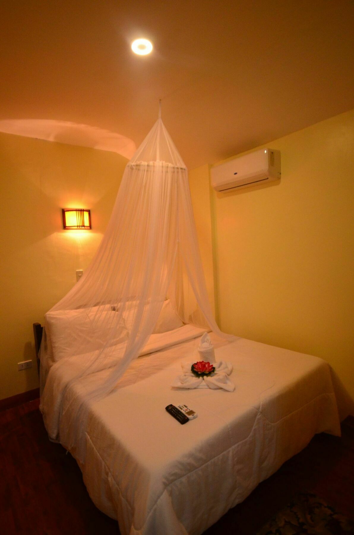 Niu Ohana East Bay Apartments Balabag  Екстер'єр фото